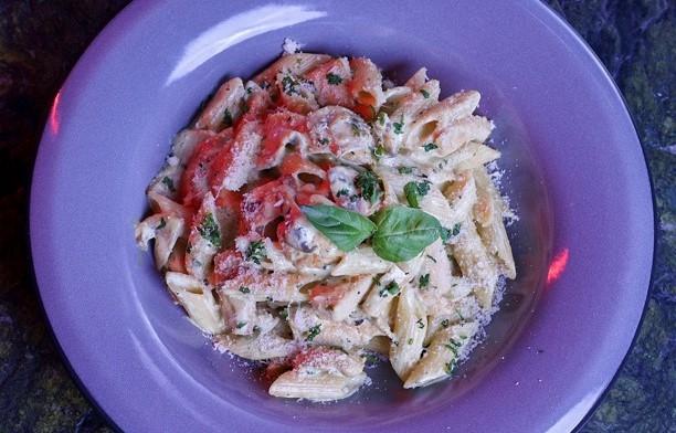 تصویر پنه چیکن آلفردو