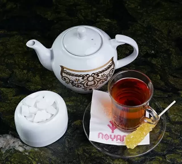 تصویر قوری چای دو نفره